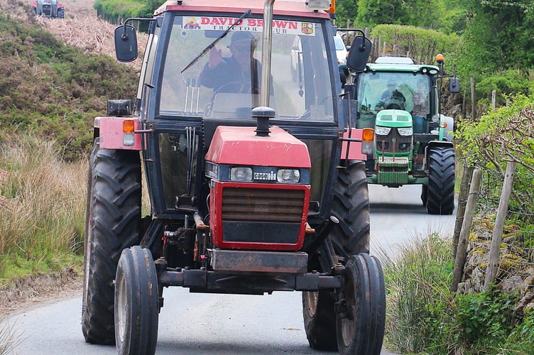 Simon Farrow of Builth with his Case International 13