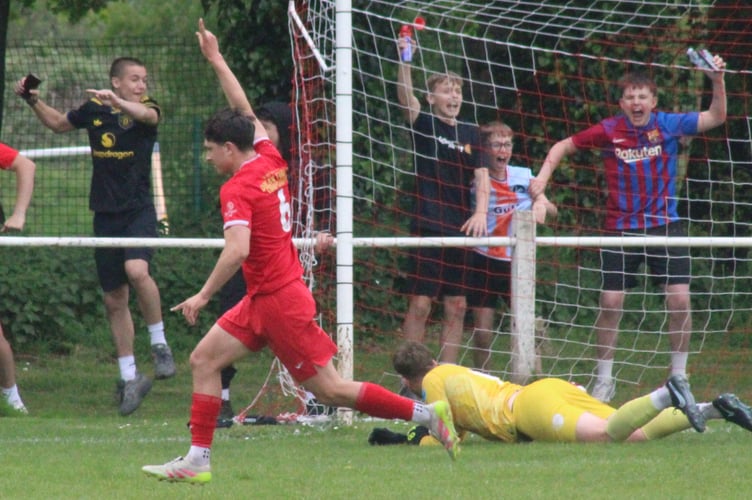 Mitchell Davies fires home Brecon Corries’ dramatic late equaliser against Cwmbran Town