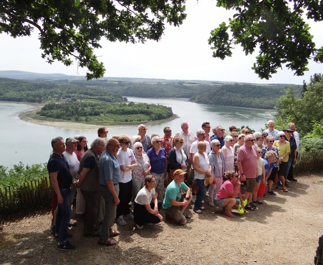 Brecon group welcomed in Gouesnou visit
