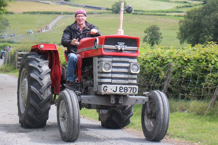 Dave Connelly of Rhayader with his MF 165