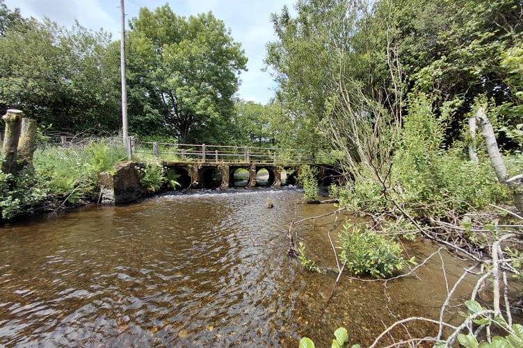 The Cammarch Pipe Bridge is one of two ageing bridges being replaced