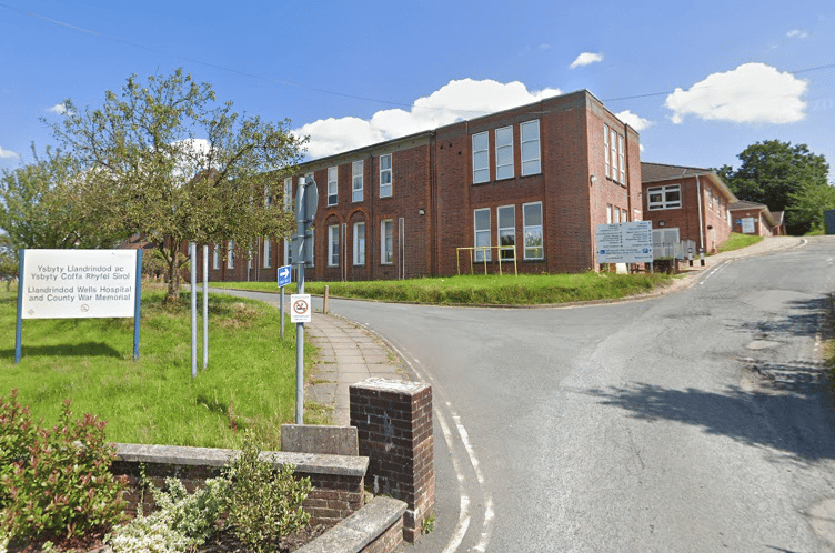 Llandrindod Wells War Memorial Hospital