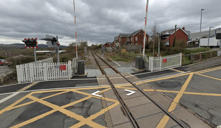 Brookland Road railway crossing Llandrindod Wells